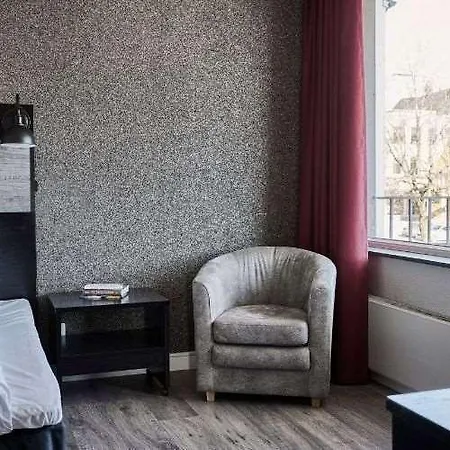 Klubben 滕斯贝格